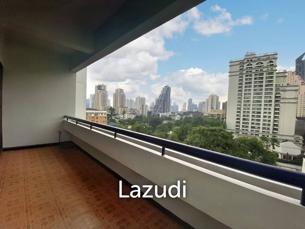 3 Bed 3 Bath 260 SQ.M Prompong Mansion