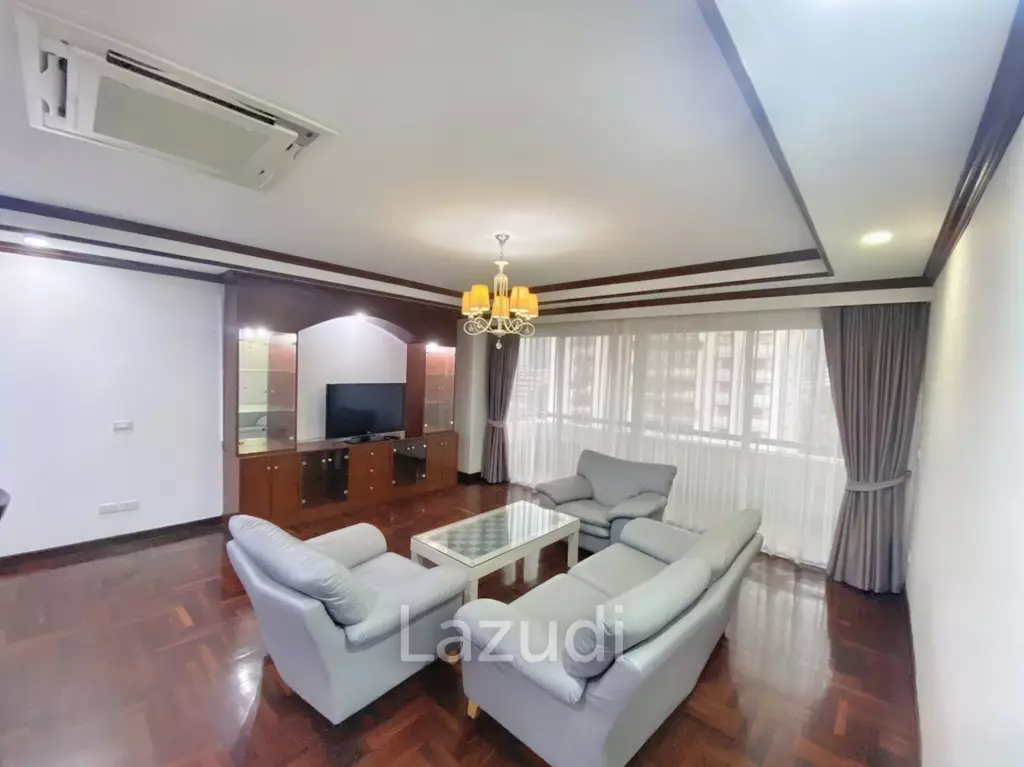 3 Bed 3 Bath 260 SQ.M Prompong Mansion