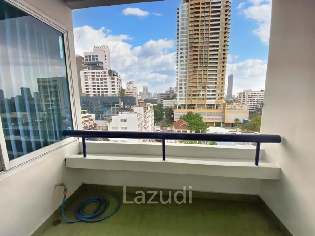 3 Bed 3 Bath 260 SQ.M Prompong Mansion