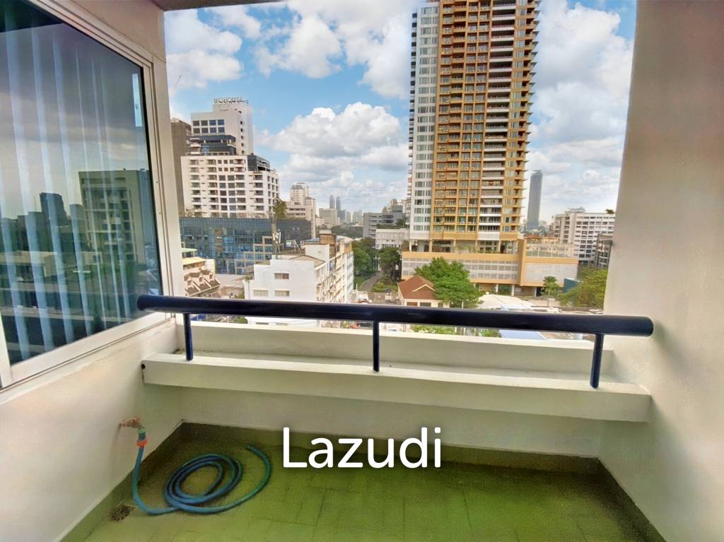 3 Bed 3 Bath 260 SQ.M Prompong Mansion
