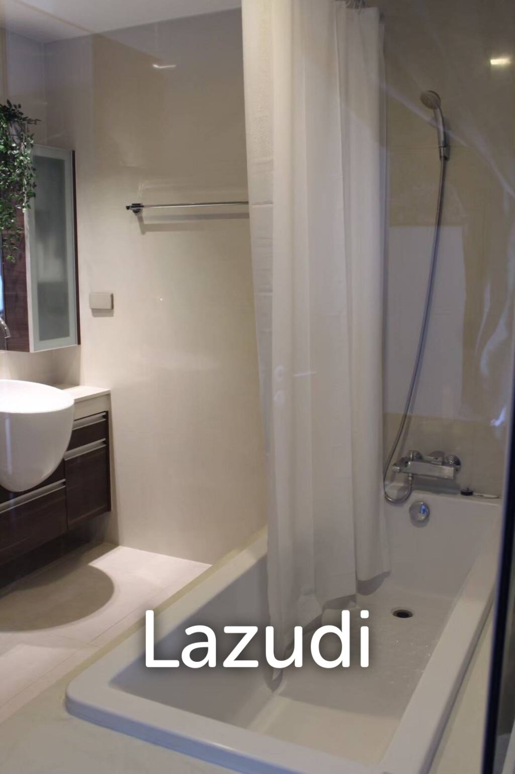 2 Bed 1 Bath 80 SQ.M Sky Walk Condominium