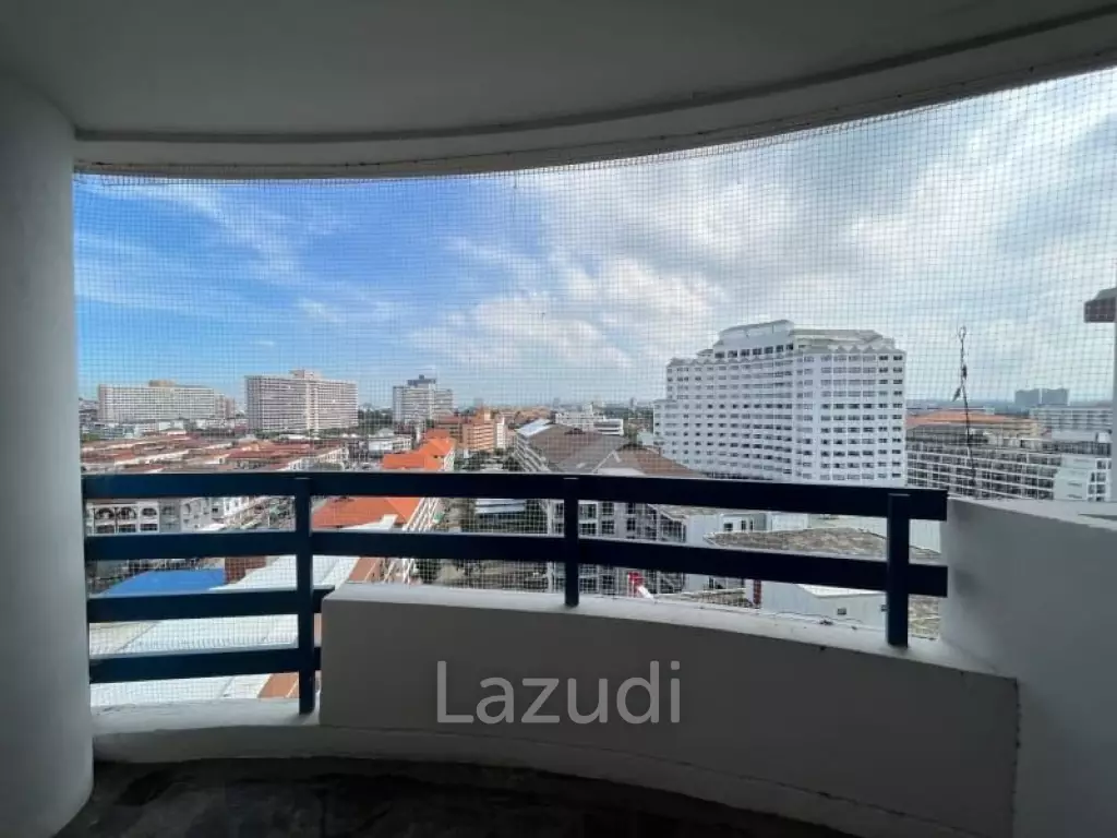 Jomtien Plaza Condotel for Sale