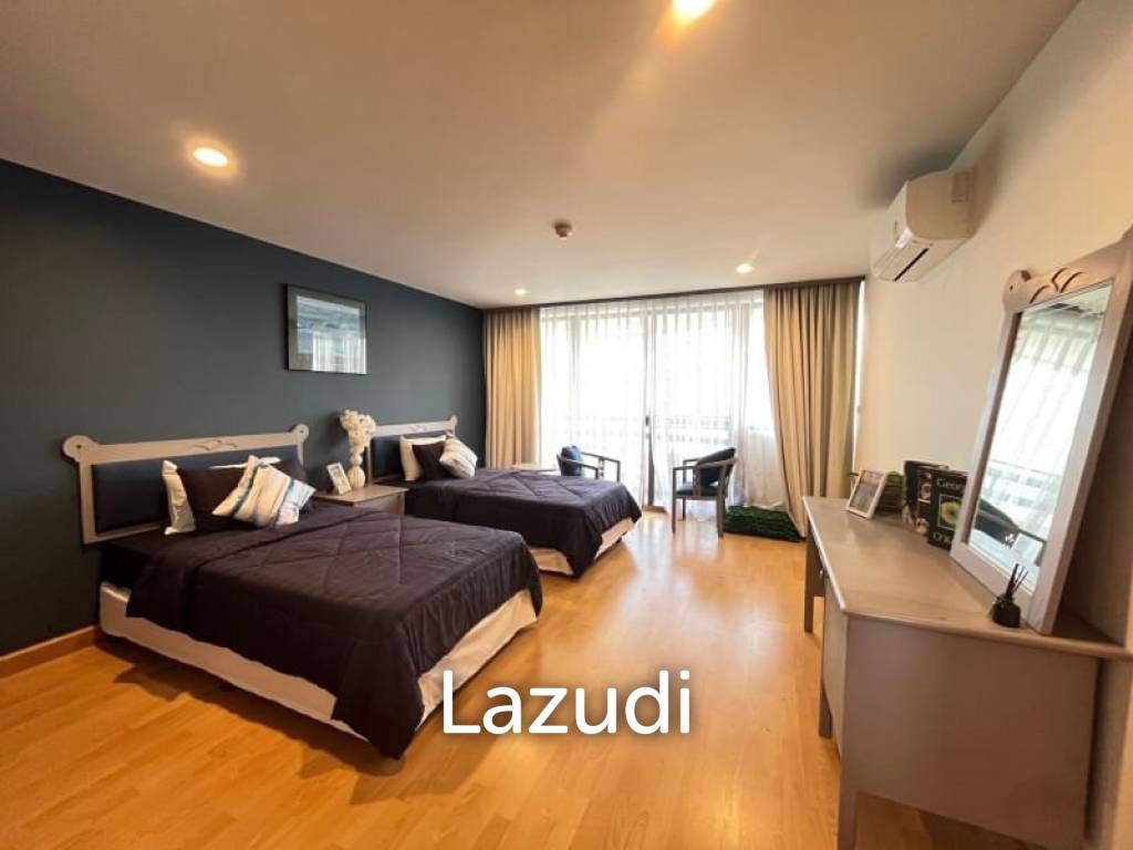 Jomtien Plaza Condotel for Sale