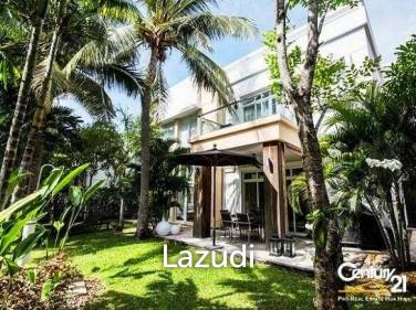 4 Bed 5 Bath Villa For Sale