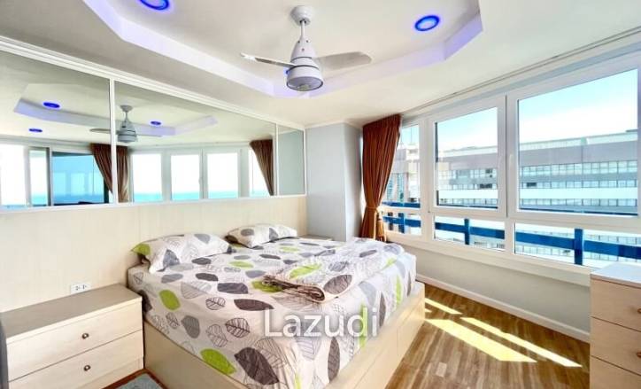 Jomtien Plaza Condotel for Sale