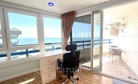 Jomtien Plaza Condotel for Sale