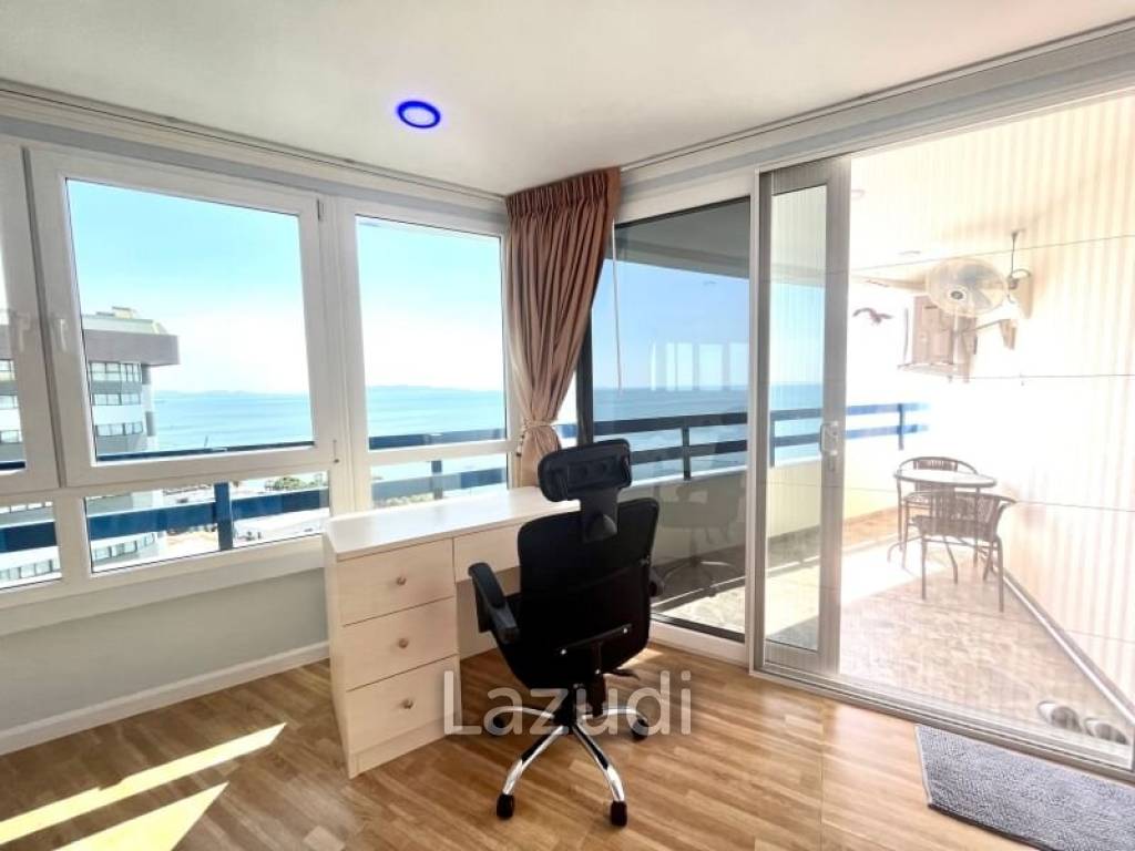 Jomtien Plaza Condotel for Sale