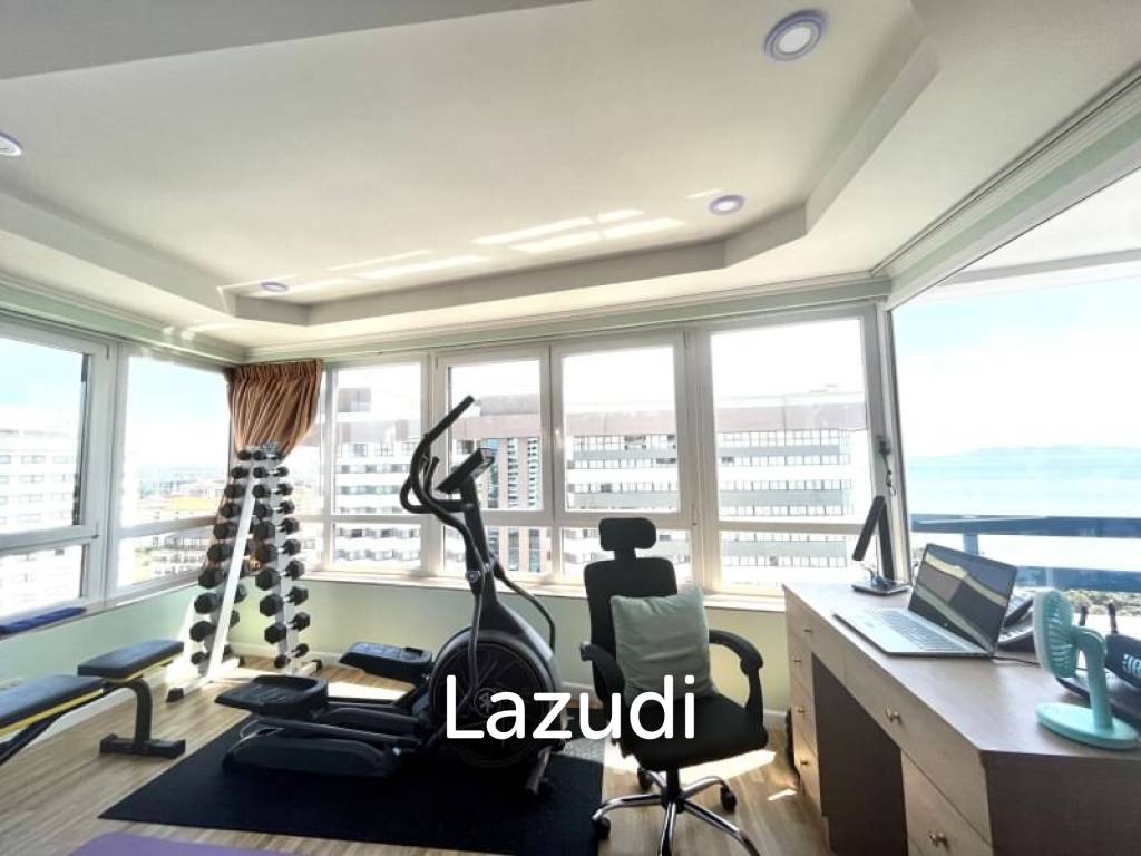 Jomtien Plaza Condotel for Sale