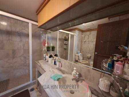Krisada Condo for Sale
