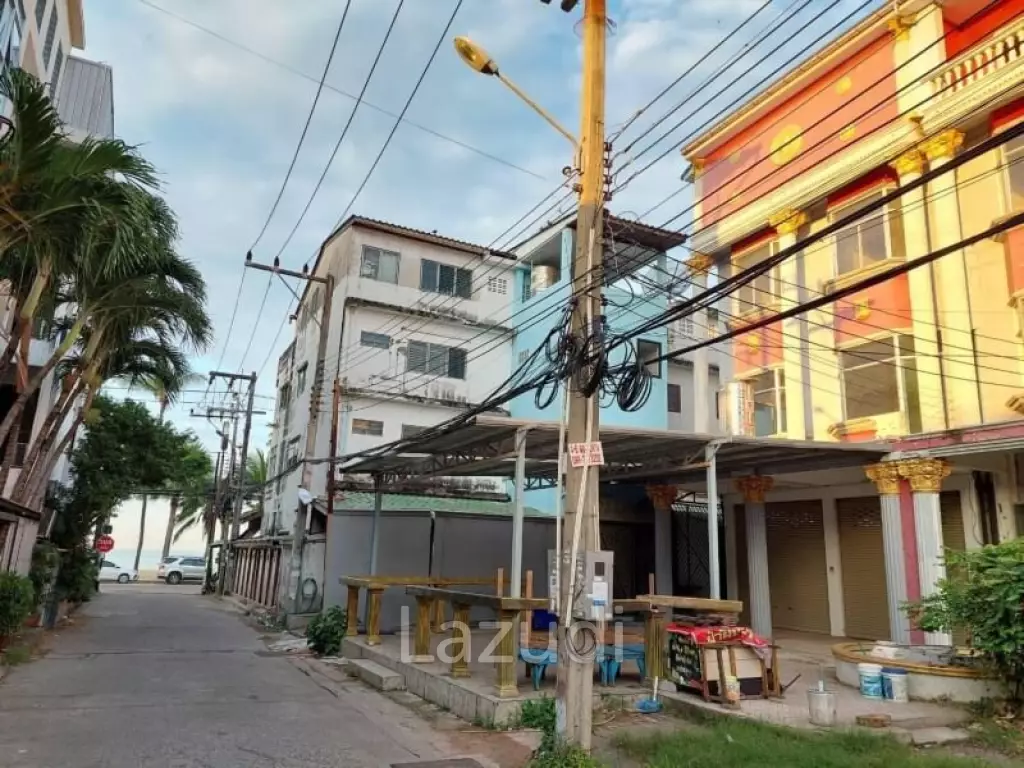 Commercial Shop for Rent at Jomtien Beach Road