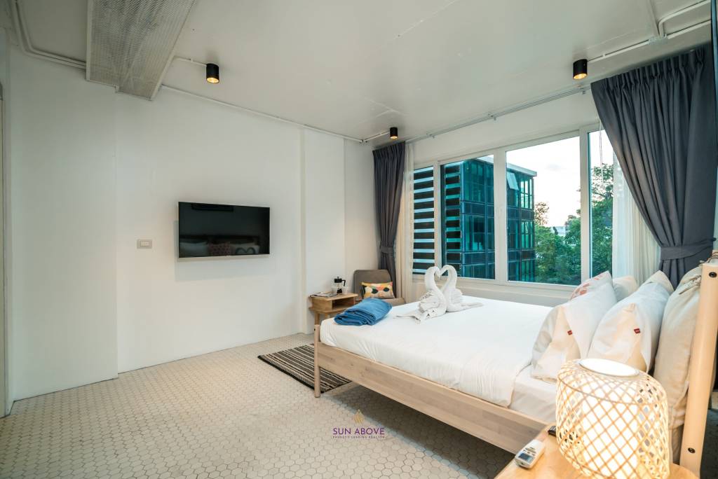 ห้องพักสุดหรู The Bay Cliff Patong วิวทะเลผ่อนคลาย