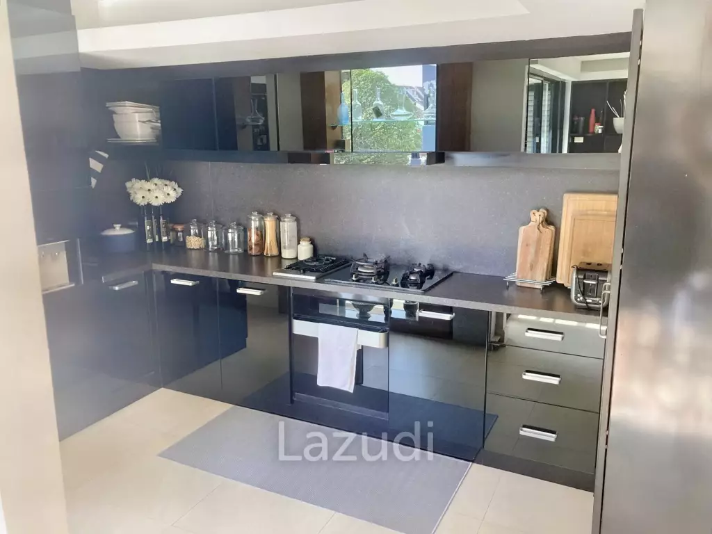 3 Bed 4 Bath 259 SQ.M Thana City Prestige