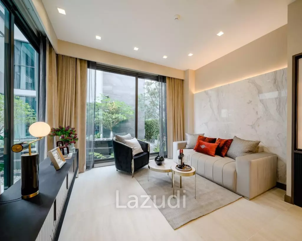 4 Bed 3 Bath 440 SQ.M The Gentry Phatthanakan