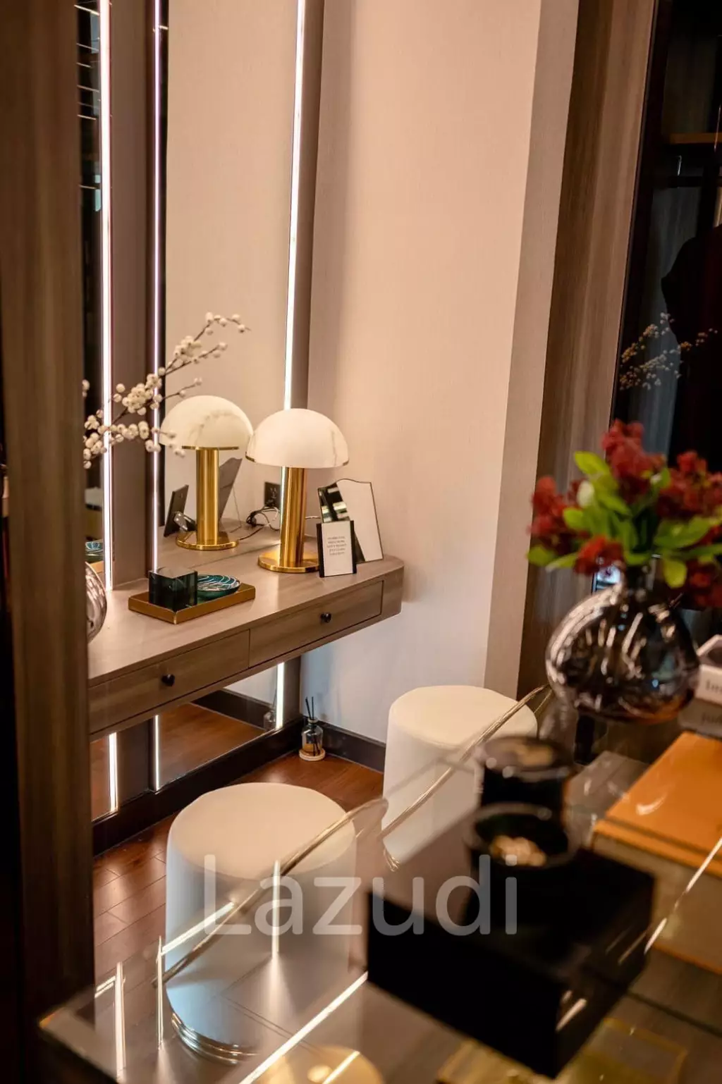 4 Bed 3 Bath 440 SQ.M The Gentry Phatthanakan