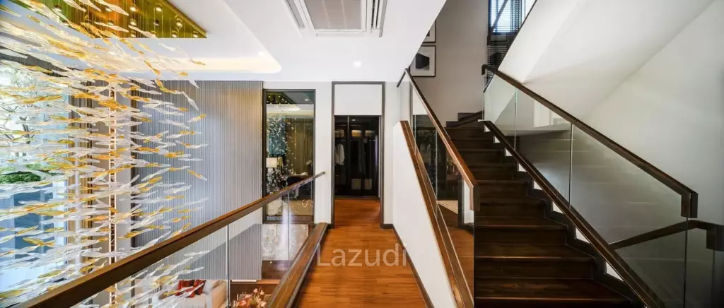 4 Bed 3 Bath 440 SQ.M The Gentry Phatthanakan