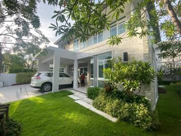 4 Bed 5 Bath 222 SQ.M Mantana Bangna-Wongwaen