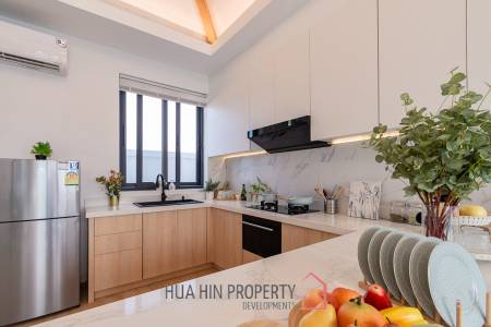 AVATAR MANOR POOL VILLA : 3 bed smart home
