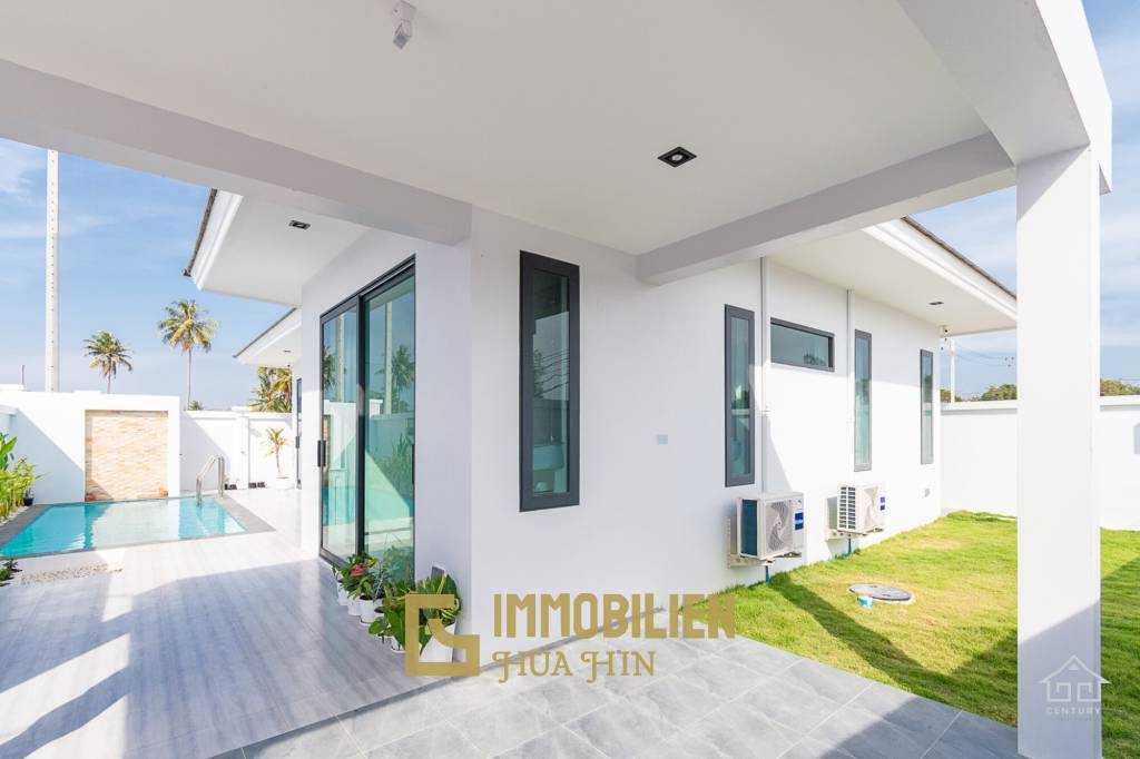 AVATAR MANOR POOL VILLA : 3 bed smart home