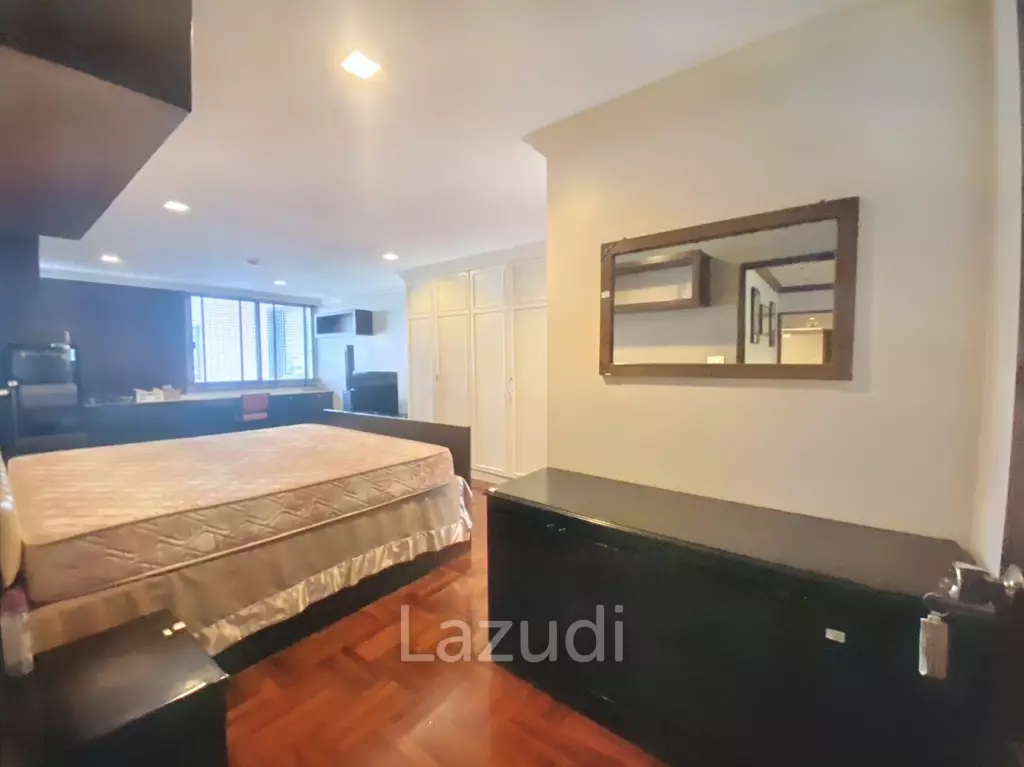 3 Bed 3 Bath 314.65 SQ.M Oriental Towers
