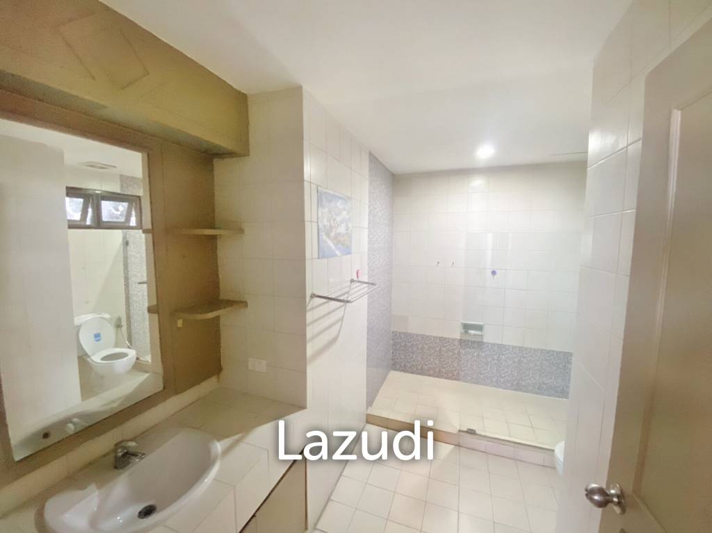 4 Bed 5 Bath 450 SQ.M Oriental Towers