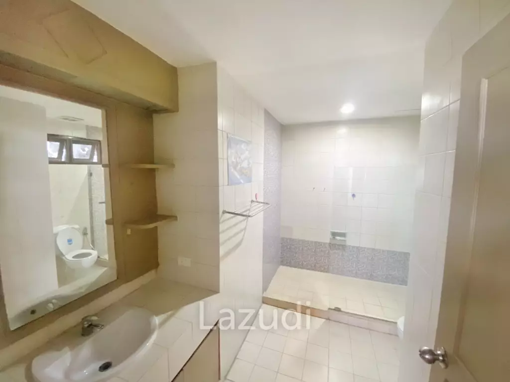 4 Bed 5 Bath 450 SQ.M Oriental Towers