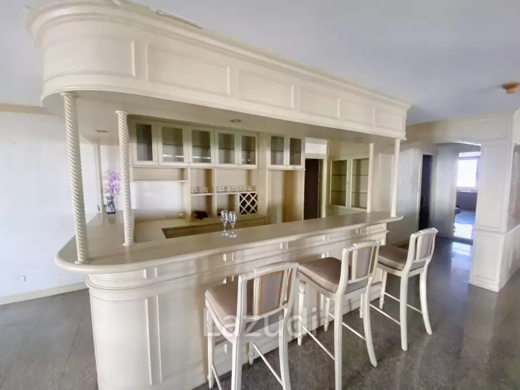4 Bed 5 Bath 450 SQ.M Oriental Towers