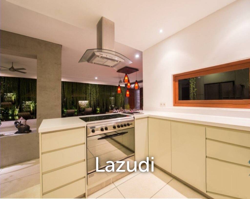 Luxury 4 Bedroom Freehold Villa in Tabanan