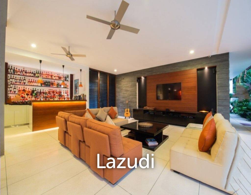 Luxury 4 Bedroom Freehold Villa in Tabanan