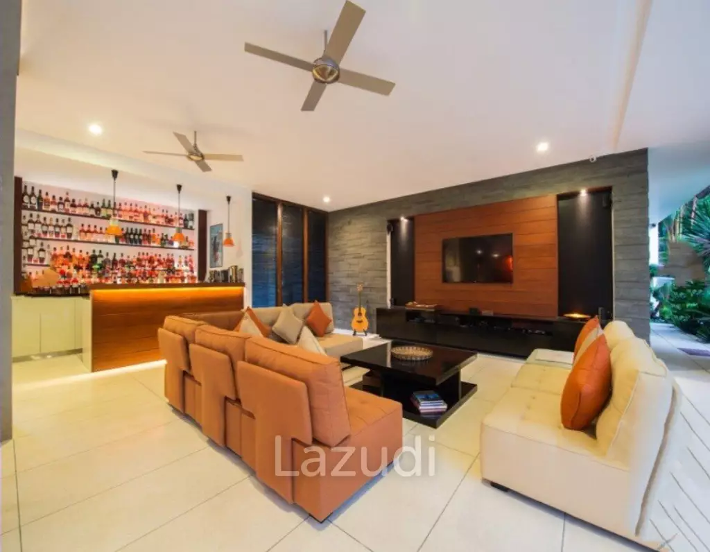 Luxury 4 Bedroom Freehold Villa in Tabanan