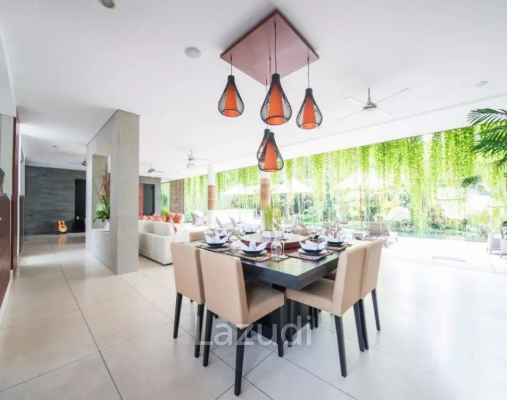Luxury 4 Bedroom Freehold Villa in Tabanan