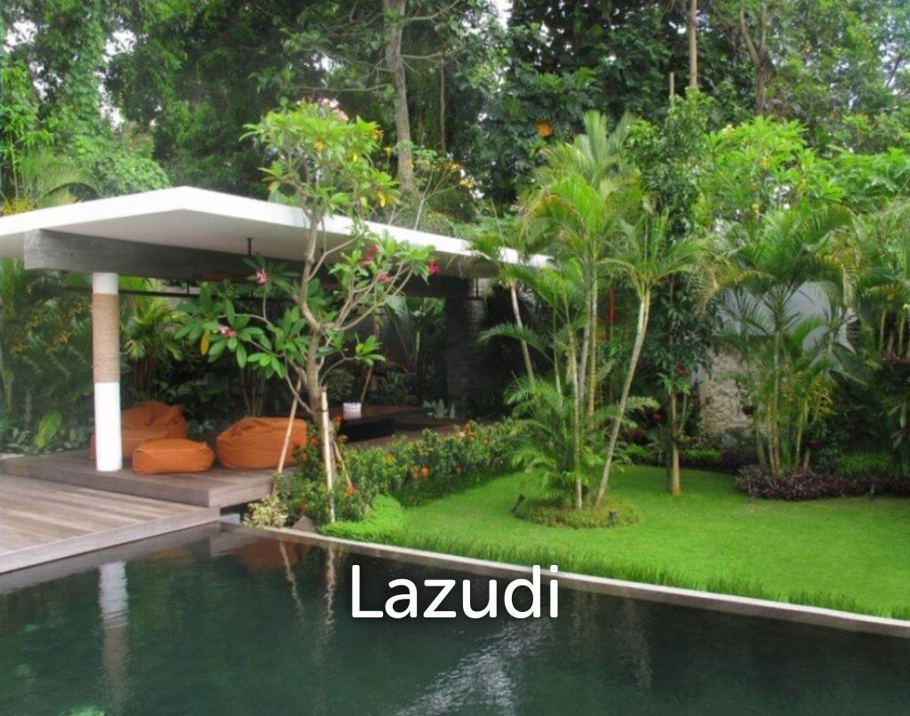 Luxury 4 Bedroom Freehold Villa in Tabanan