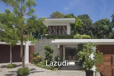 Luxury 4 Bedroom Freehold Villa in Tabanan