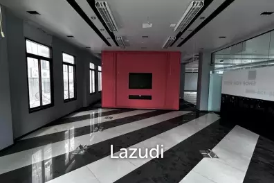 Office For Rent at Baan Silom