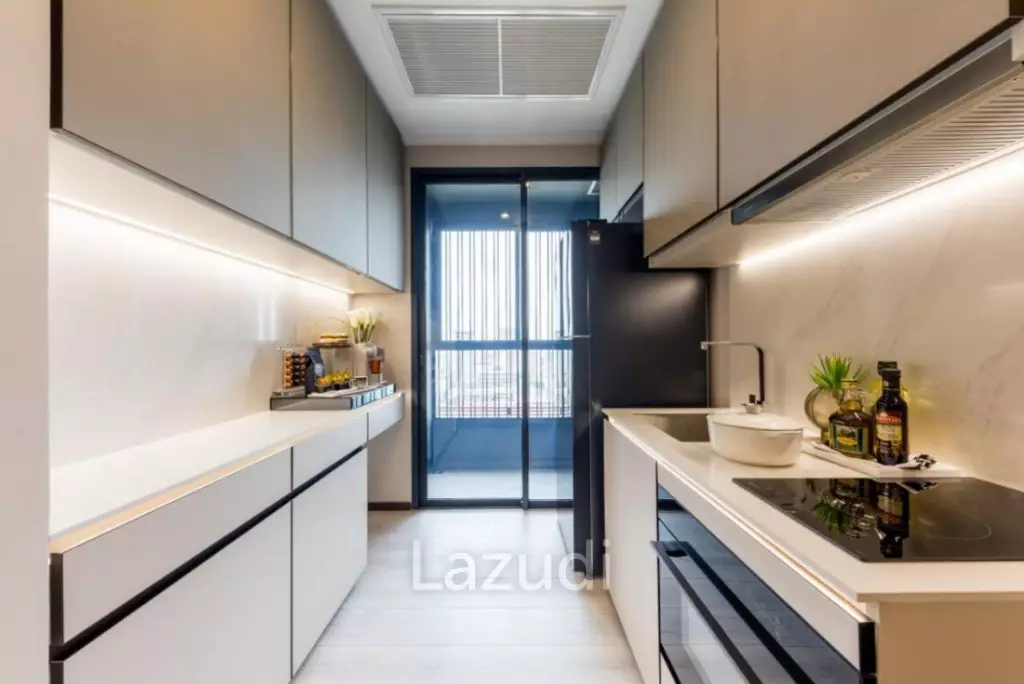 Studio 1 Bath 28.11 SQ.M. The Room Phayathai