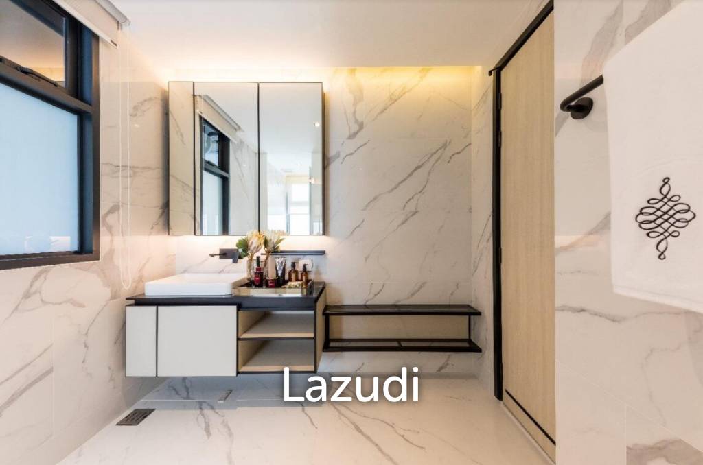 2 Bed 1 Bath 65.11 SQ.M. The Room Phayathai