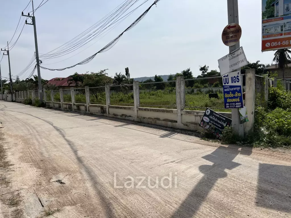 1 Rai Land Plot Near The Palm Hills Golf Course