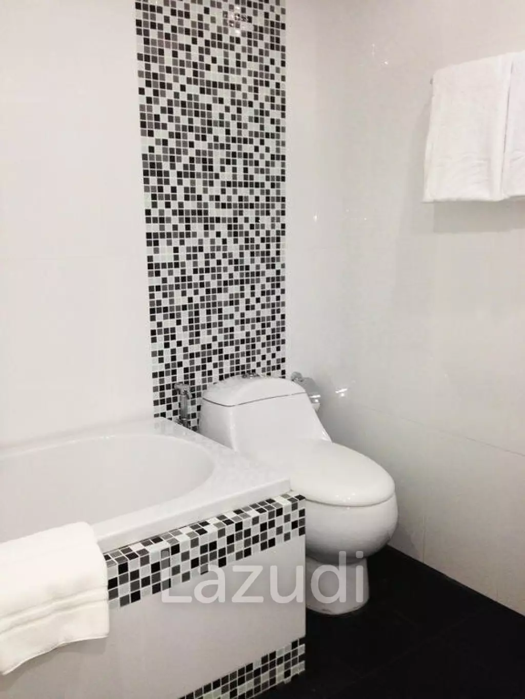 2 Bedroom 82 SQ.M. iCheck Inn Residence Sathorn