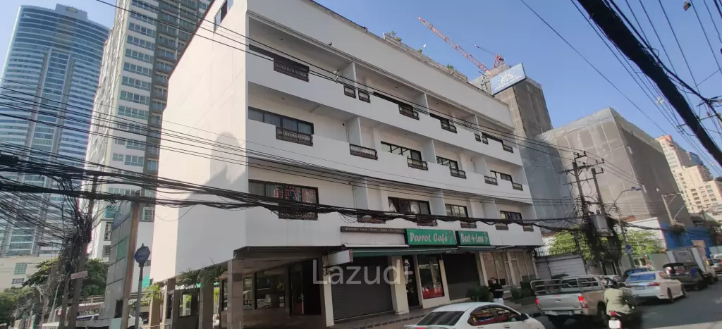 Street Level Commercial Space for Lease at Ground Floor of Hotel with Street Access on Busy Sukhumvit Soi. 22