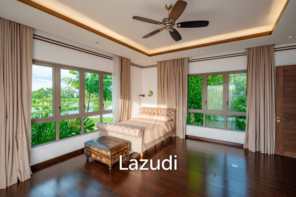 6 Bedroom Villa at the Lake House | PASAK SOI 8