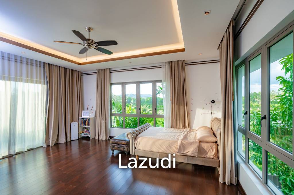 6 Bedroom Villa at the Lake House | PASAK SOI 8