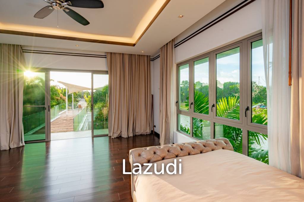 6 Bedroom Villa at the Lake House | PASAK SOI 8