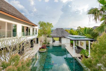 6 Bedroom Villa at the Lake House | PASAK SOI 8