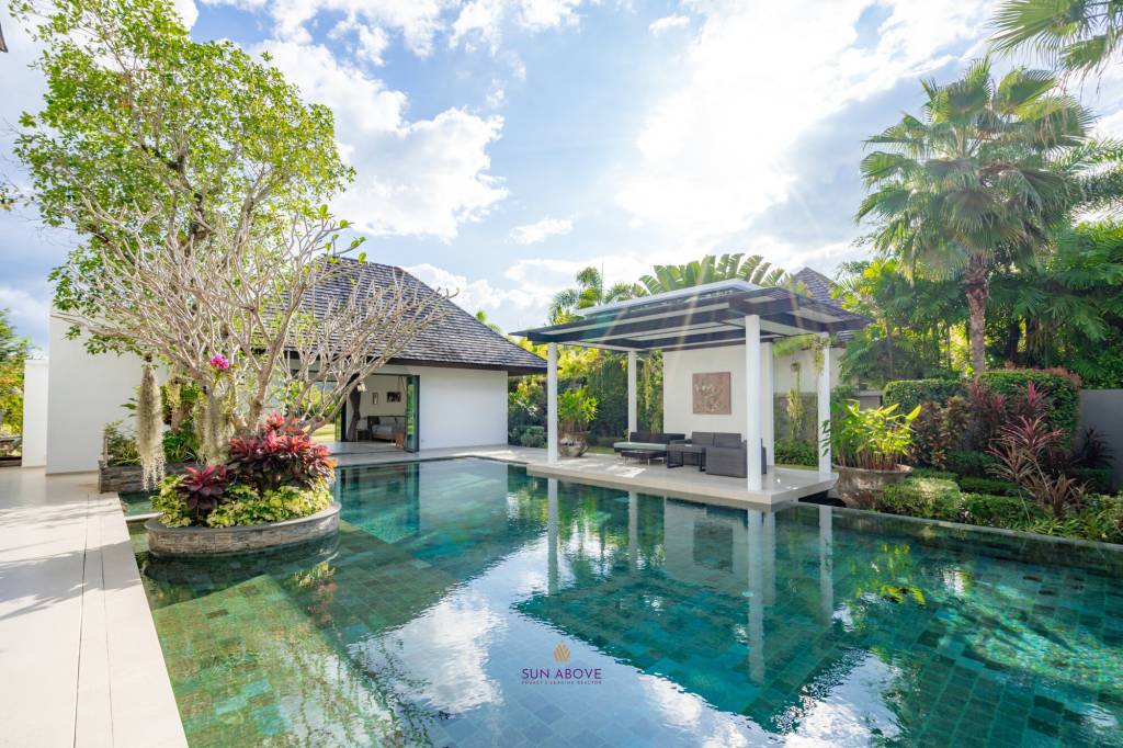 6 Bedroom Villa at the Lake House | PASAK SOI 8