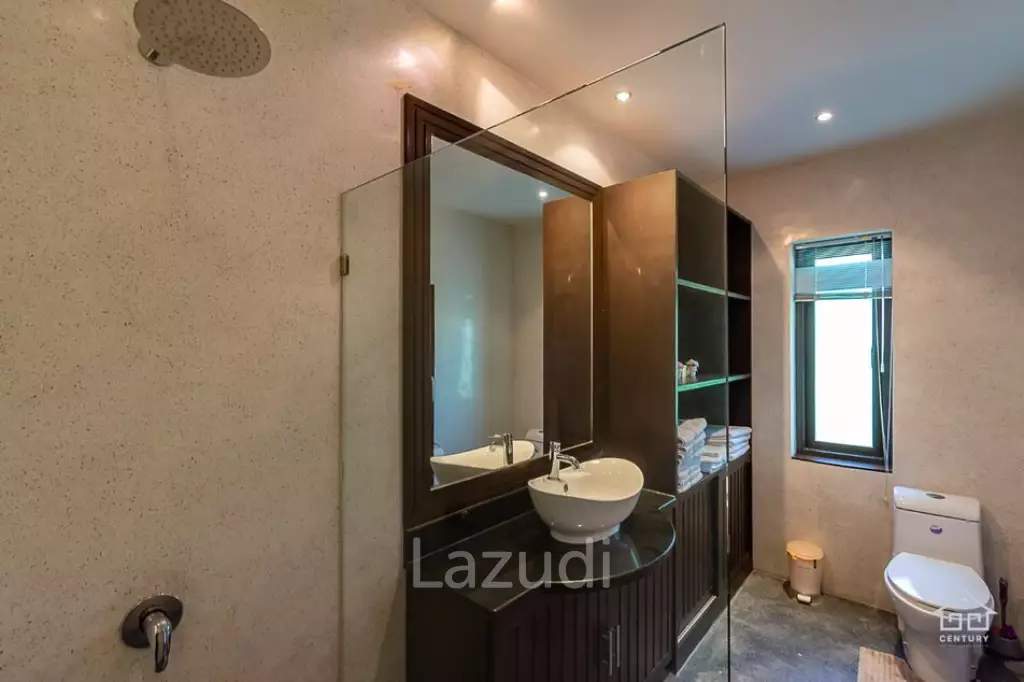 GROVE RESIDENCES : Modern 3 Bed Balinese Style house  with big land plot + maid 's room