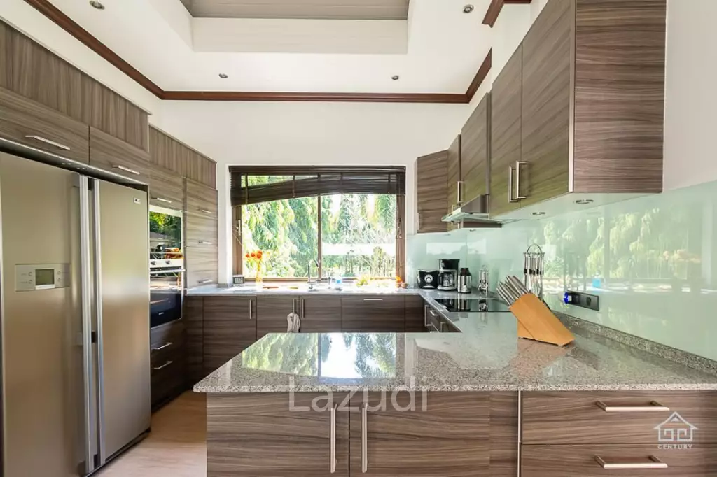 GROVE RESIDENCES : Modern 3 Bed Balinese Style house  with big land plot + maid 's room
