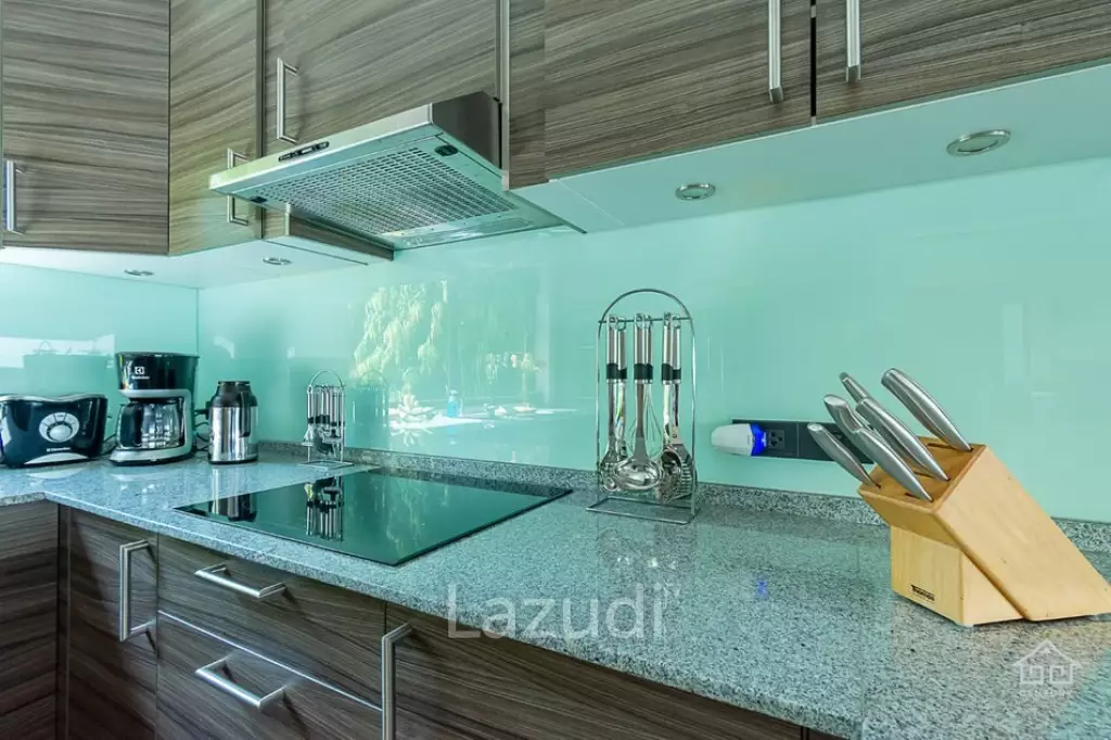 GROVE RESIDENCES : Modern 3 Bed Balinese Style house  with big land plot + maid 's room