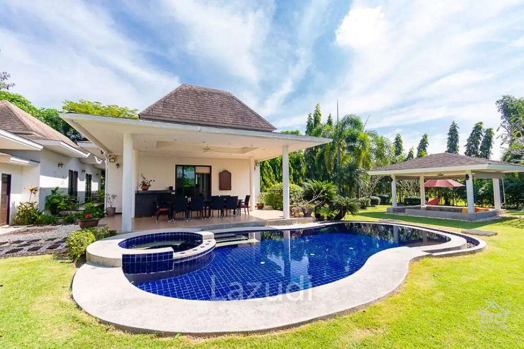GROVE RESIDENCES : Modern 3 Bed Balinese Style house  with big land plot + maid 's room