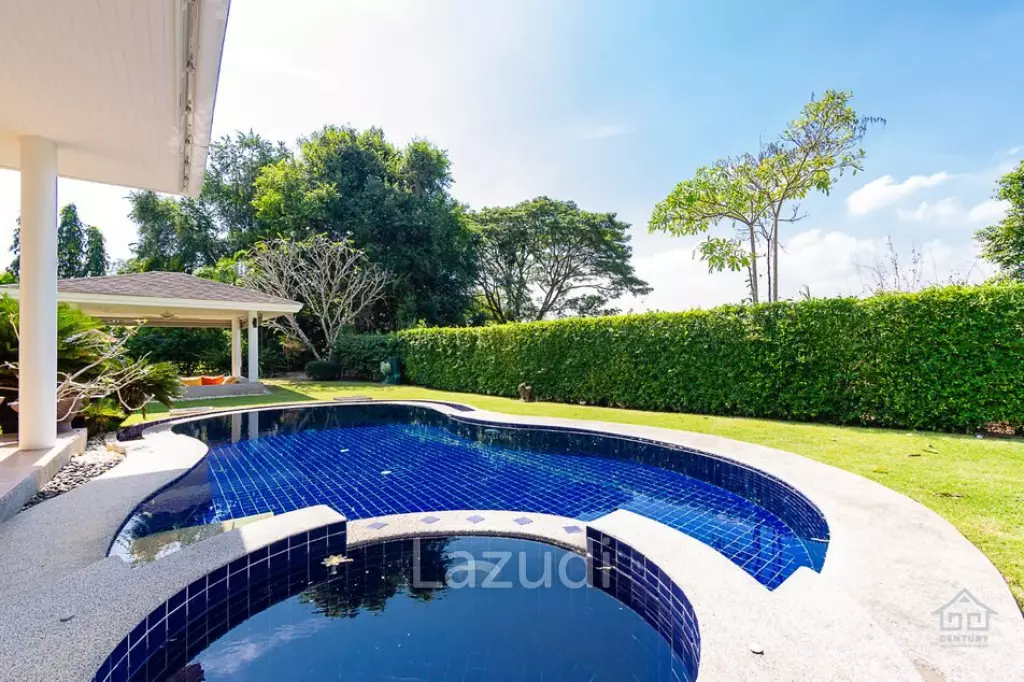 GROVE RESIDENCES : Modern 3 Bed Balinese Style house  with big land plot + maid 's room