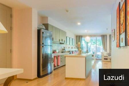 Beautifully Landscaped 3 Bed Beachfront Condo