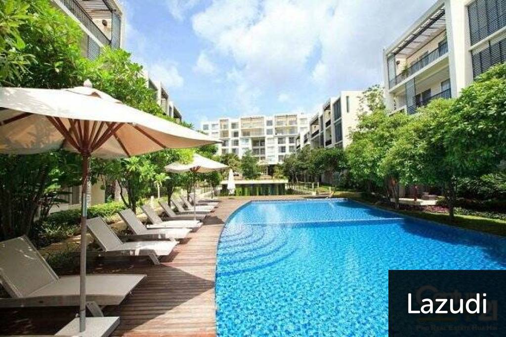 Beautifully Landscaped 3 Bed Beachfront Condo